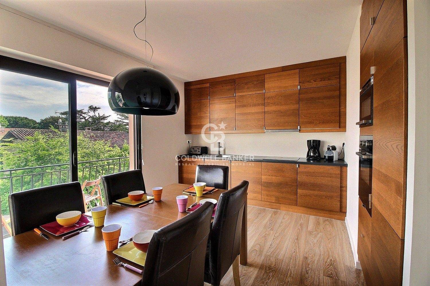 Appartement de standing avec aperçu sur le Bassin - Le Moulleau