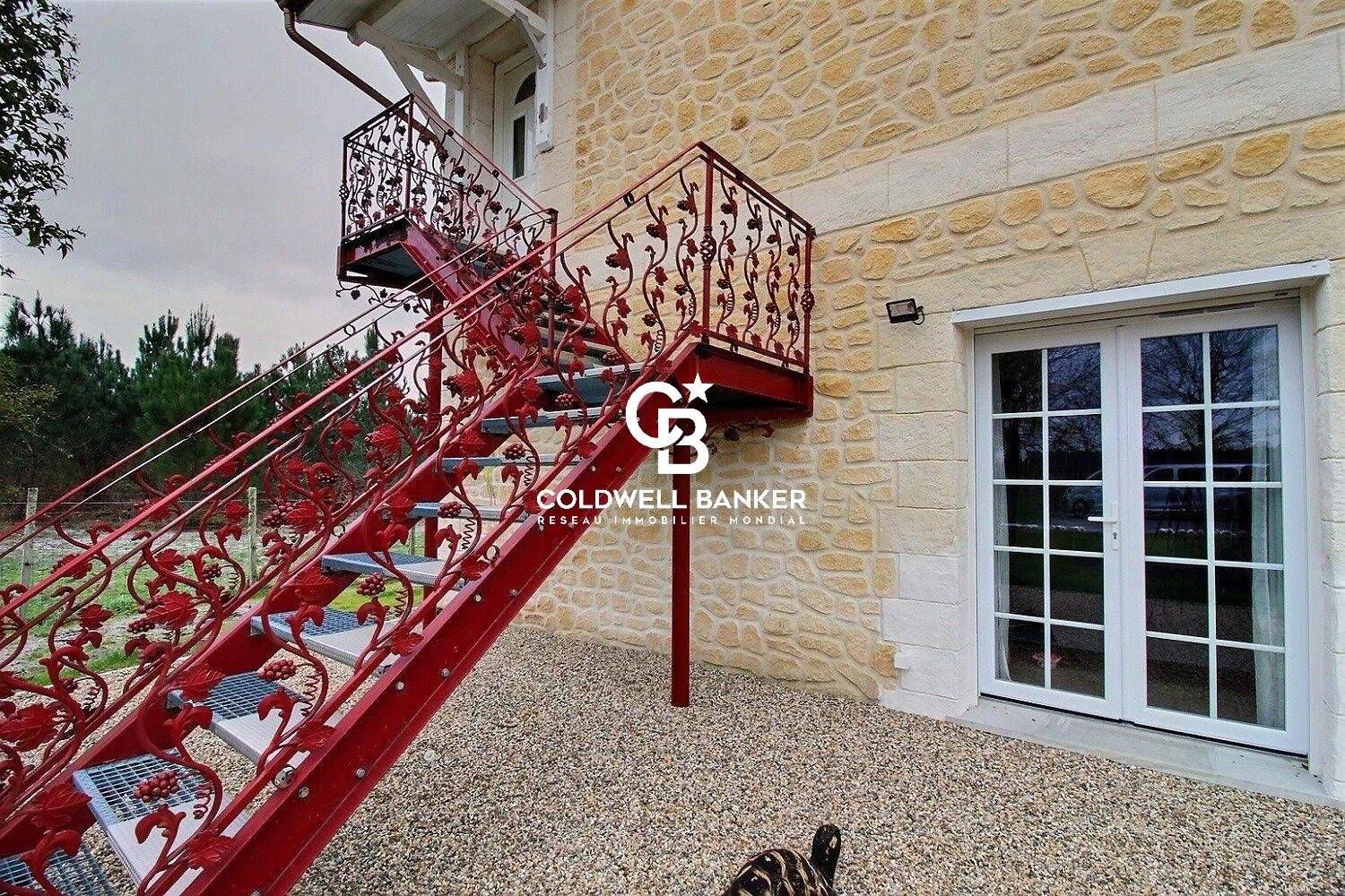 Villa d'exception à 5 minutes du lac avec piscine intérieure - Sanguinet 