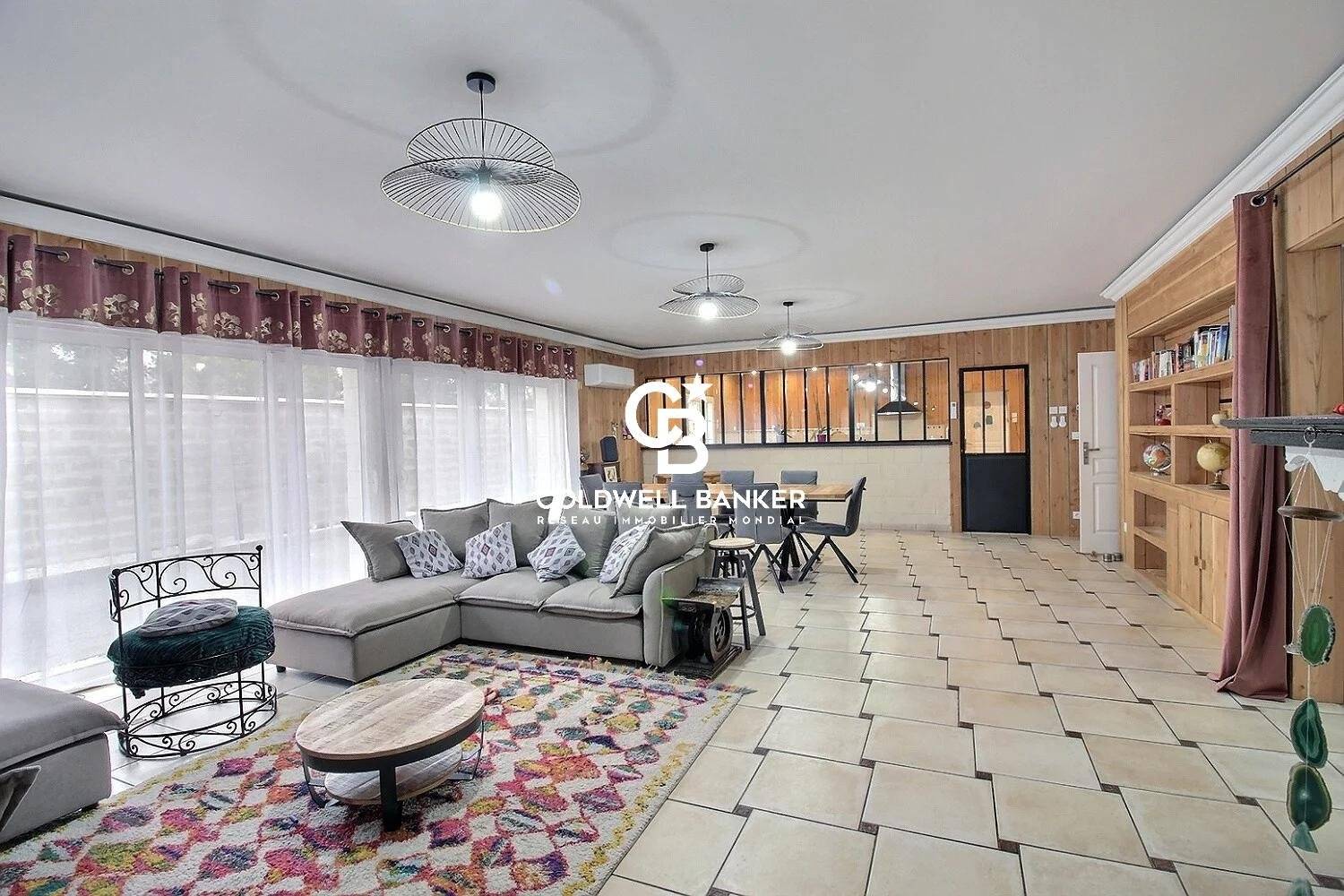 Villa d'exception à 5 minutes du lac avec piscine intérieure - Sanguinet 