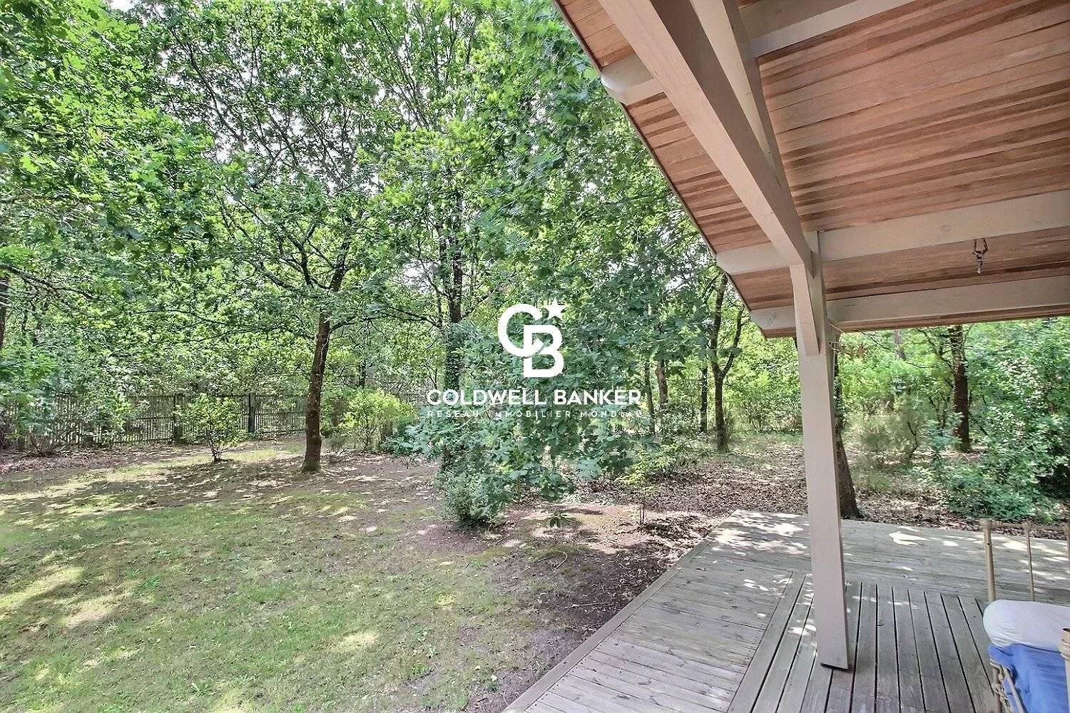 Maison de plain pied rénovée avec dépendance à vendre Lège-Cap-Ferret