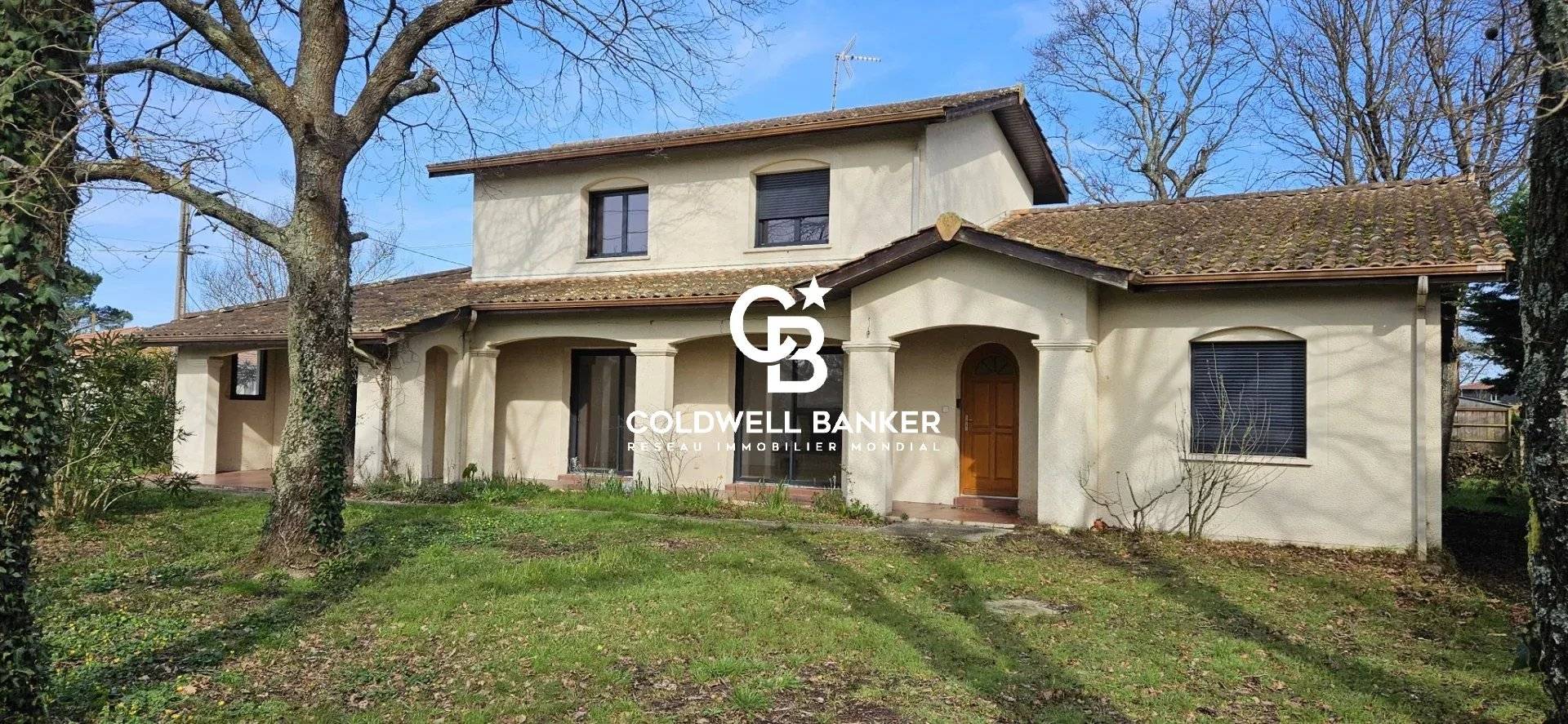 Maison à vendre Gujan-Mestras - maison familiale rénovée 5 chambres terrain 1200 m² proche bassin