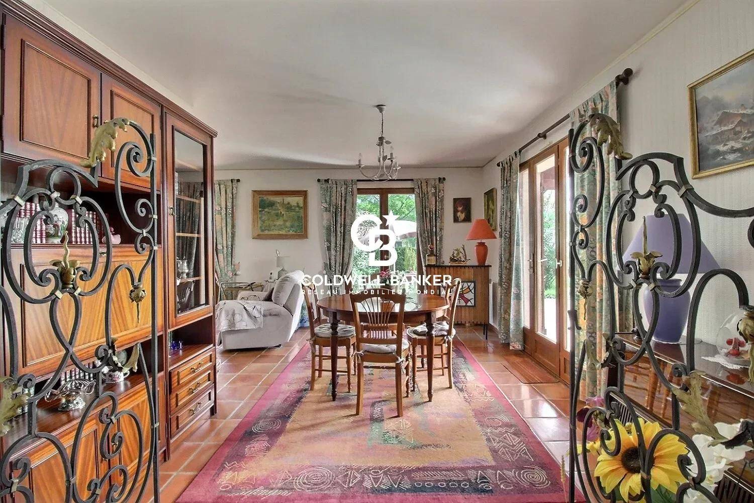 Maison avec potentiel sur beau terrain piscinable - Andernos-les-Bains