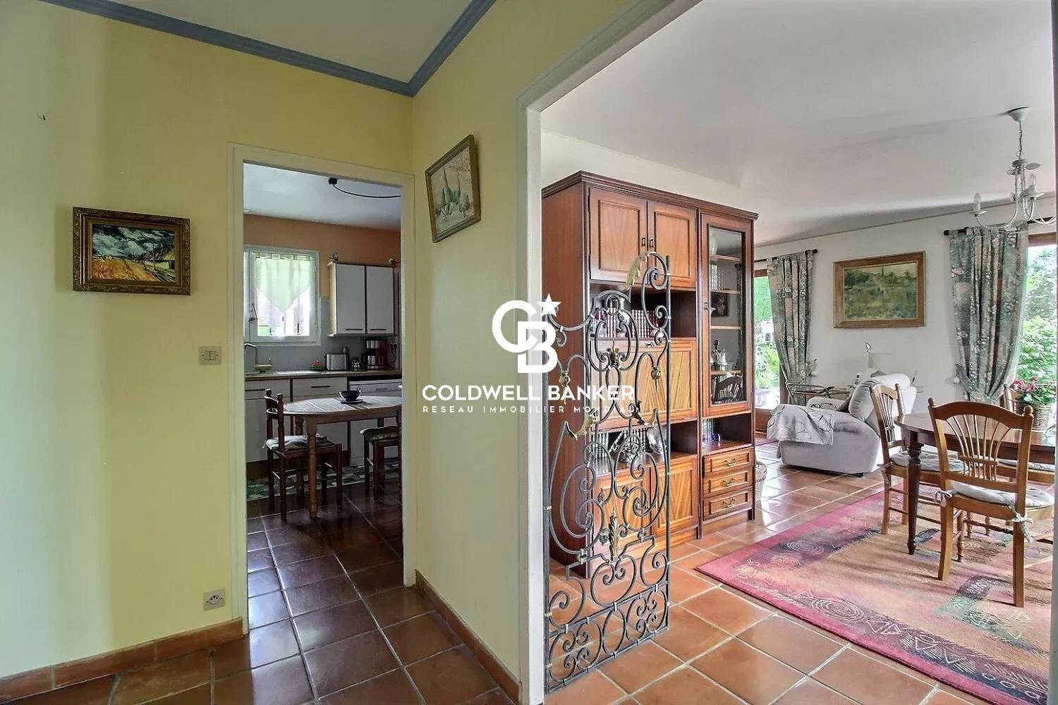 Maison avec potentiel sur beau terrain piscinable - Andernos-les-Bains