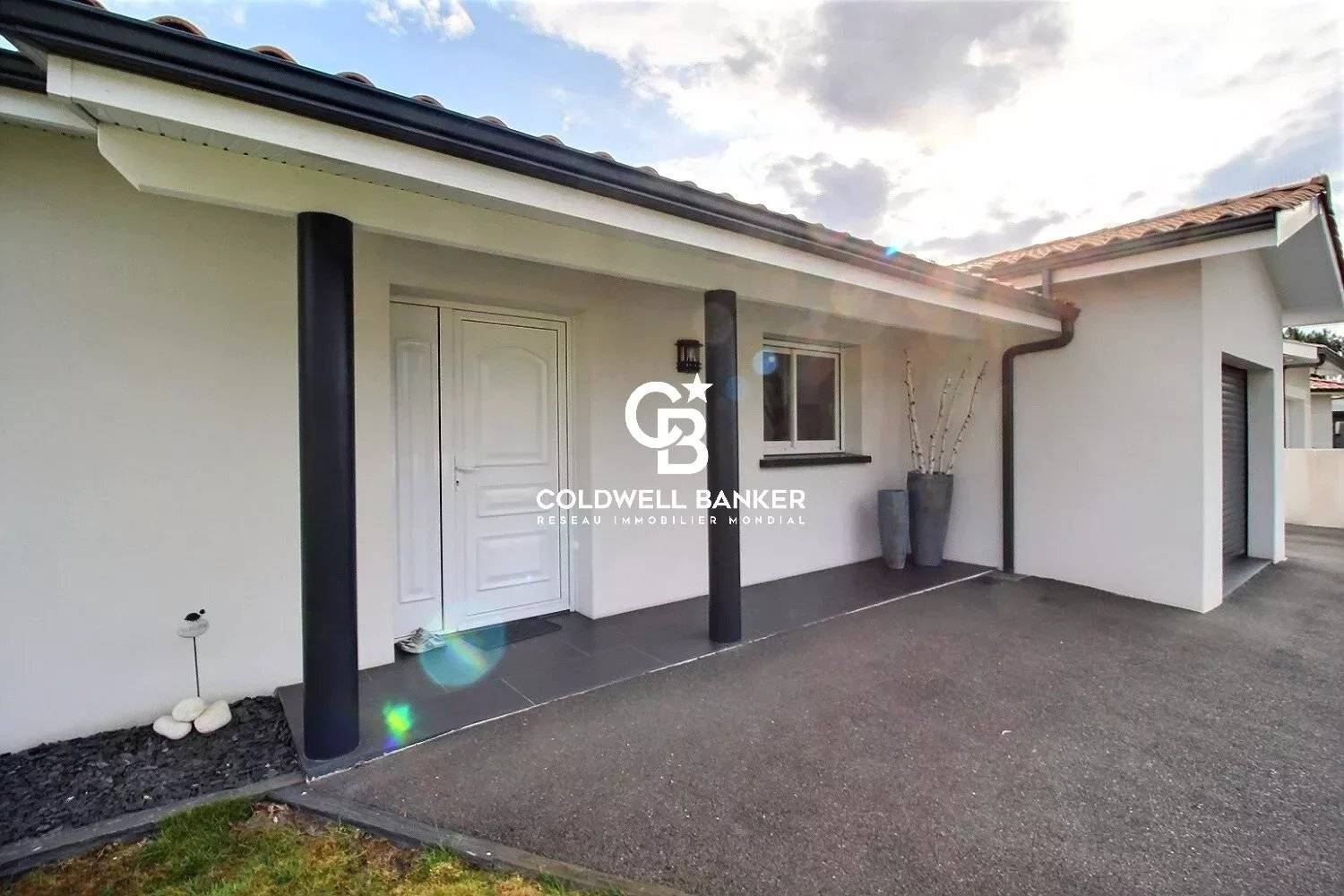 Villa contemporaine de plain-pied - Cassy Lanton