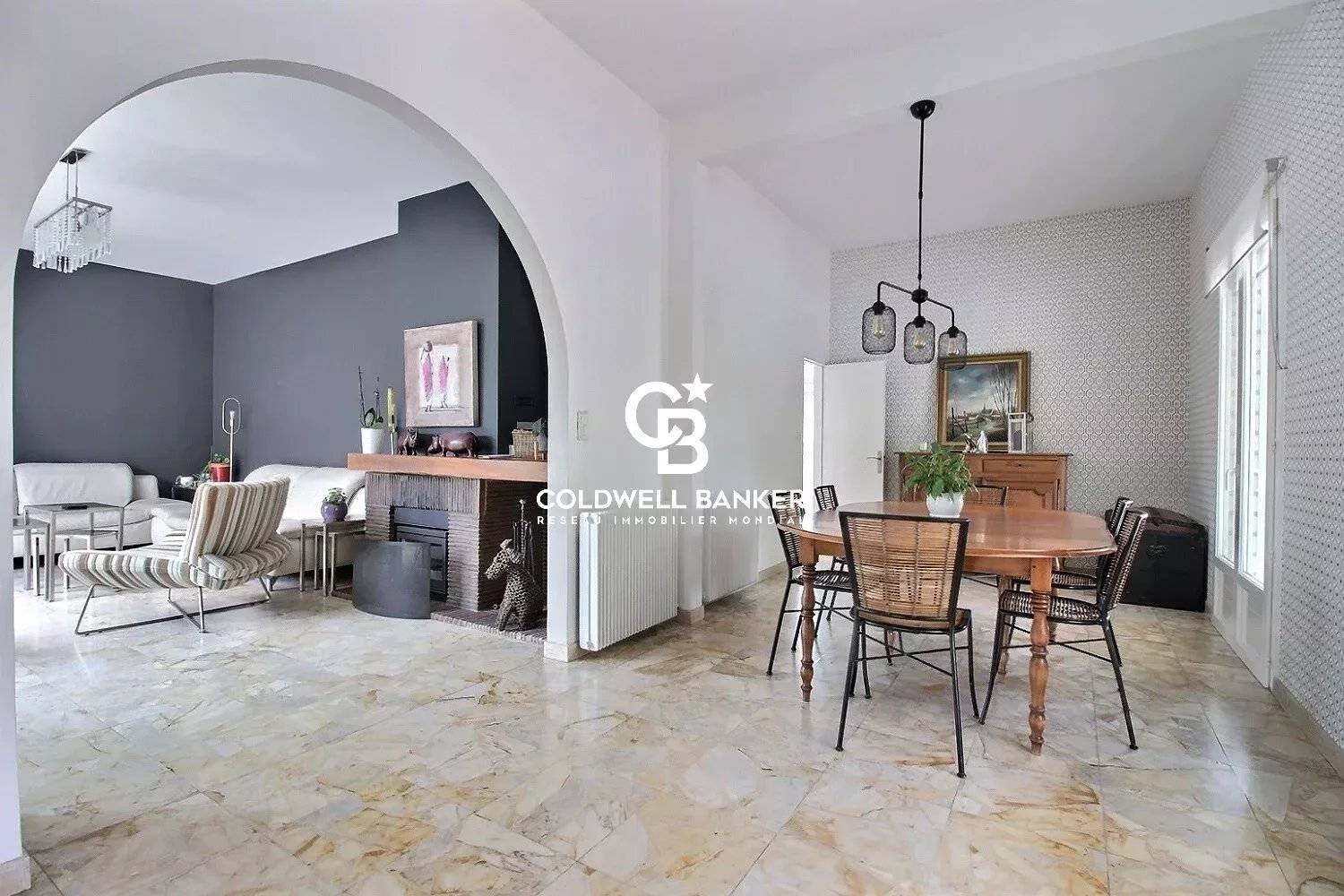 Maison familiale avec piscine et jardin verdoyant - Gujan-Mestras 