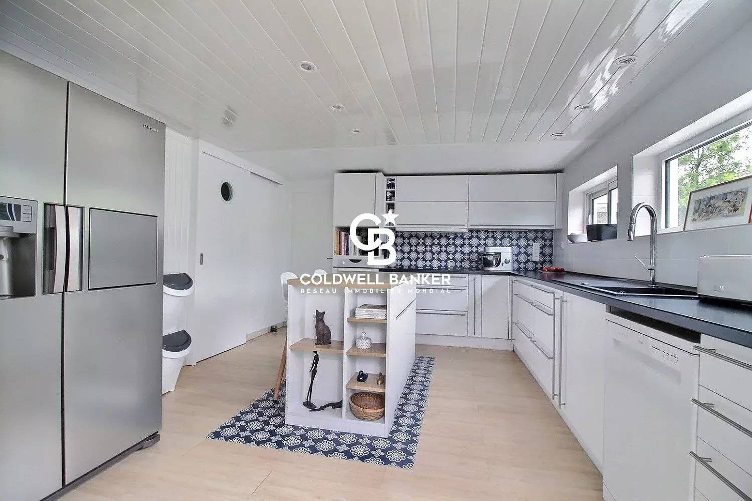 Maison familiale avec piscine et jardin verdoyant - Gujan-Mestras 