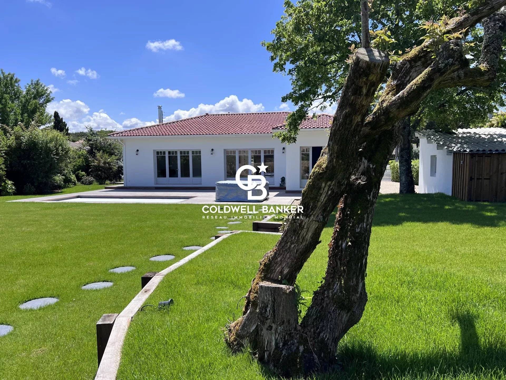 Villa de plain-pied avec piscine - La Teste-de-Buch