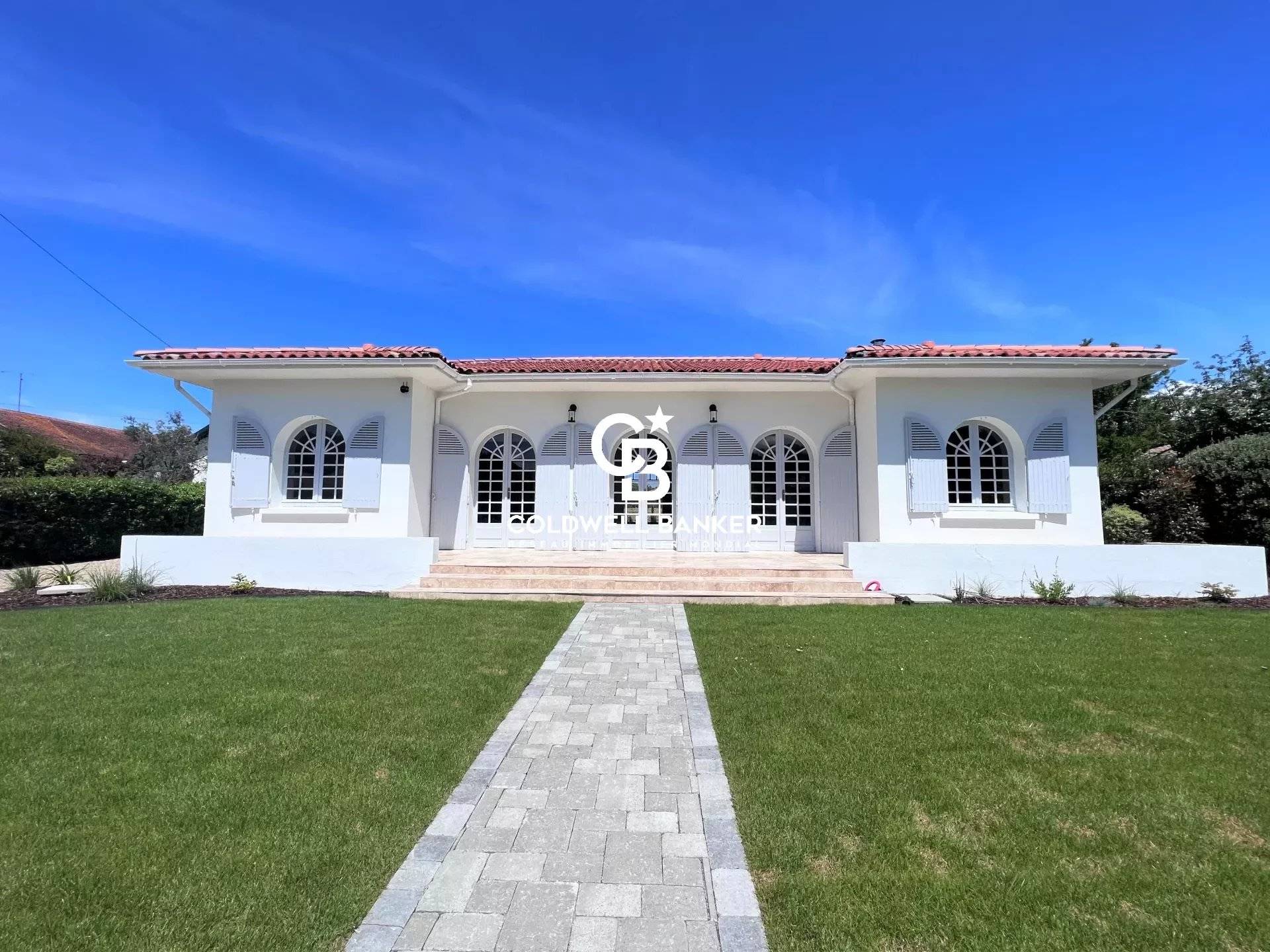 Villa de plain-pied avec piscine - La Teste-de-Buch