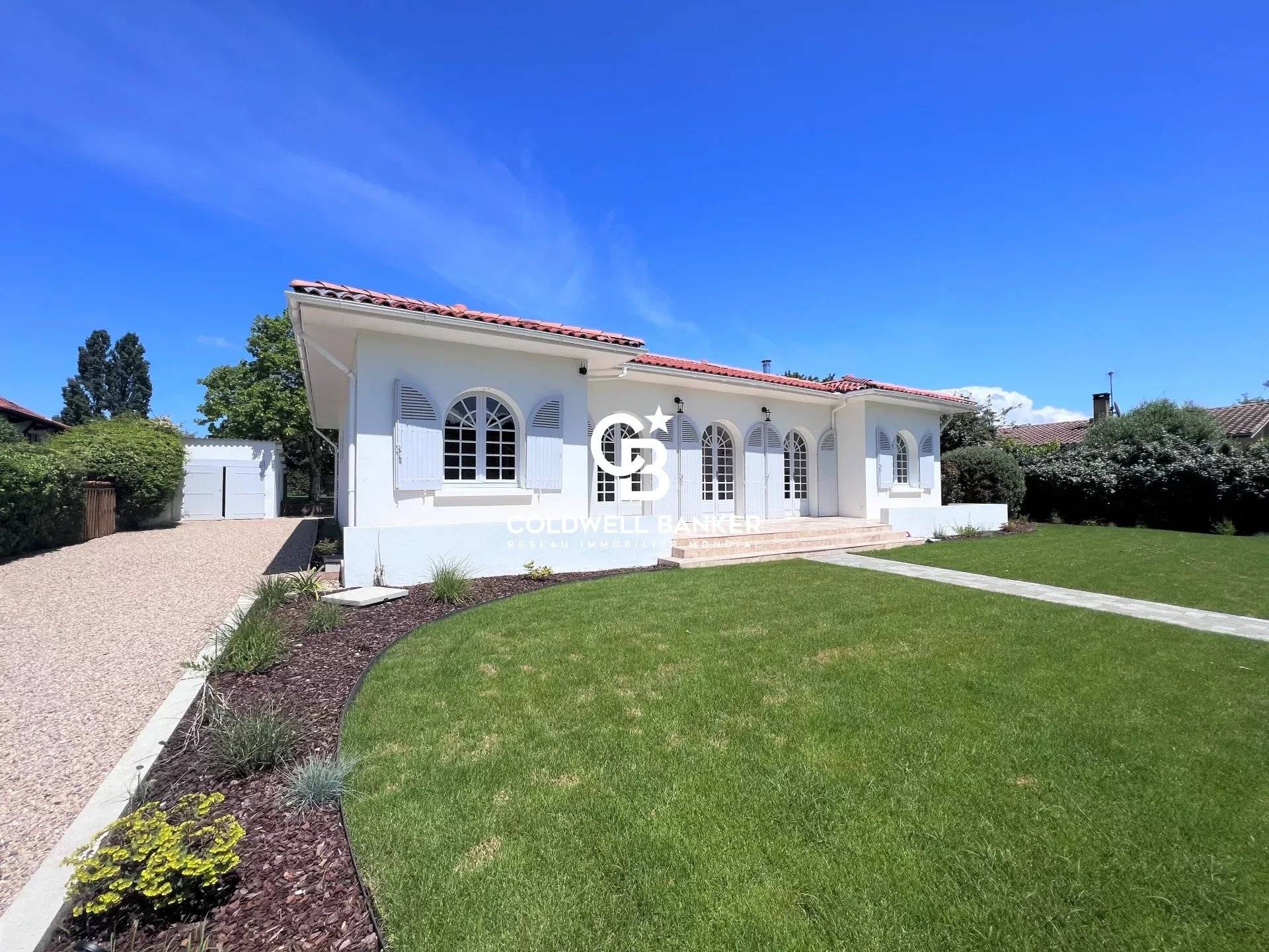 Villa de plain-pied avec piscine - La Teste-de-Buch