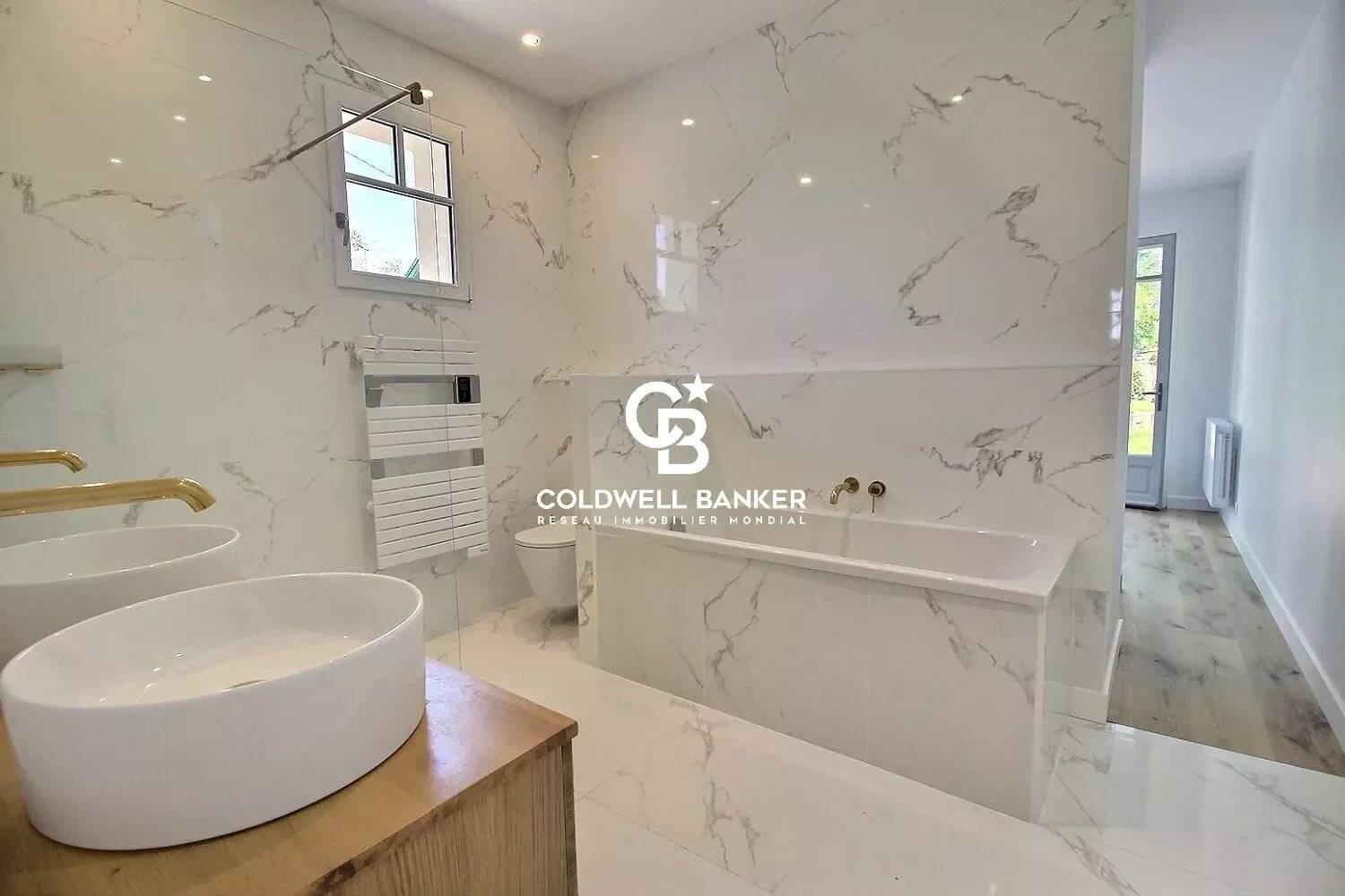 Villa de plain-pied avec piscine - La Teste-de-Buch