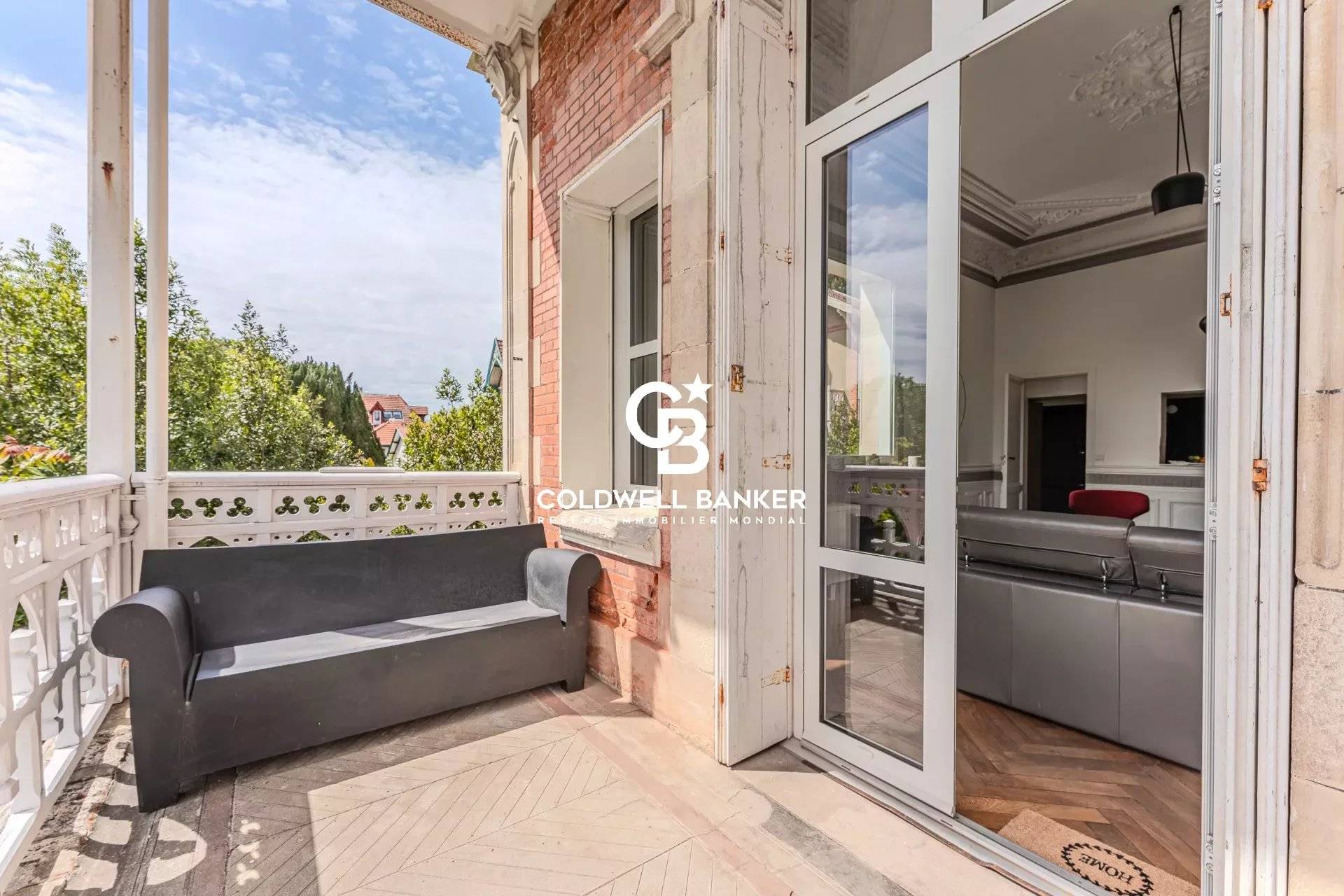 Appartement à vendre Arcachon proche Pereire – prestations haut de gamme, plage à pied