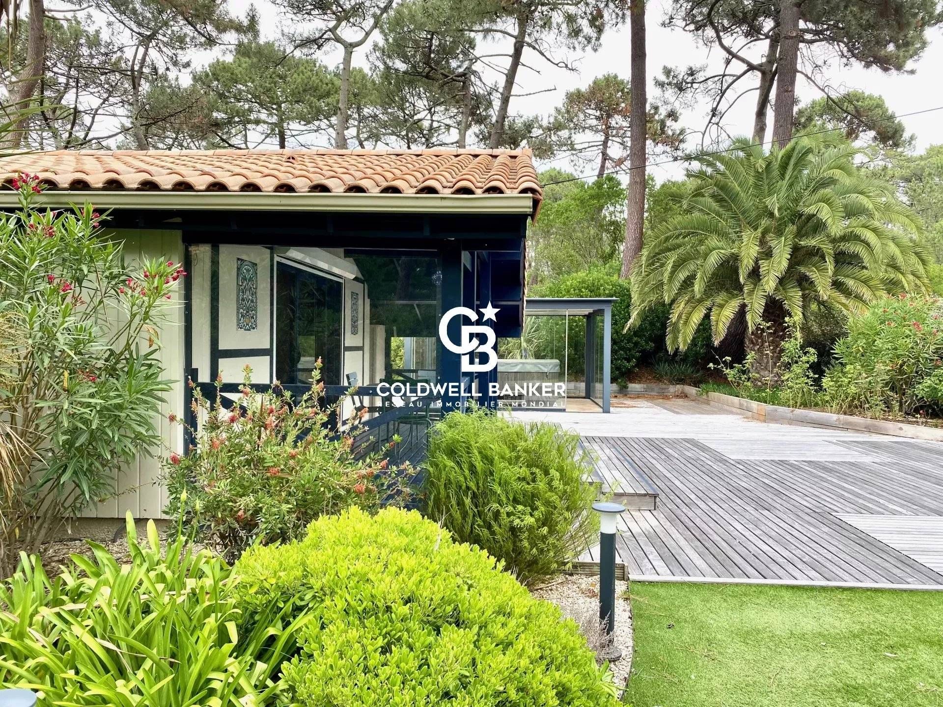 Villa avec cabanon et possibilités d'extension à vendre Cap Ferret