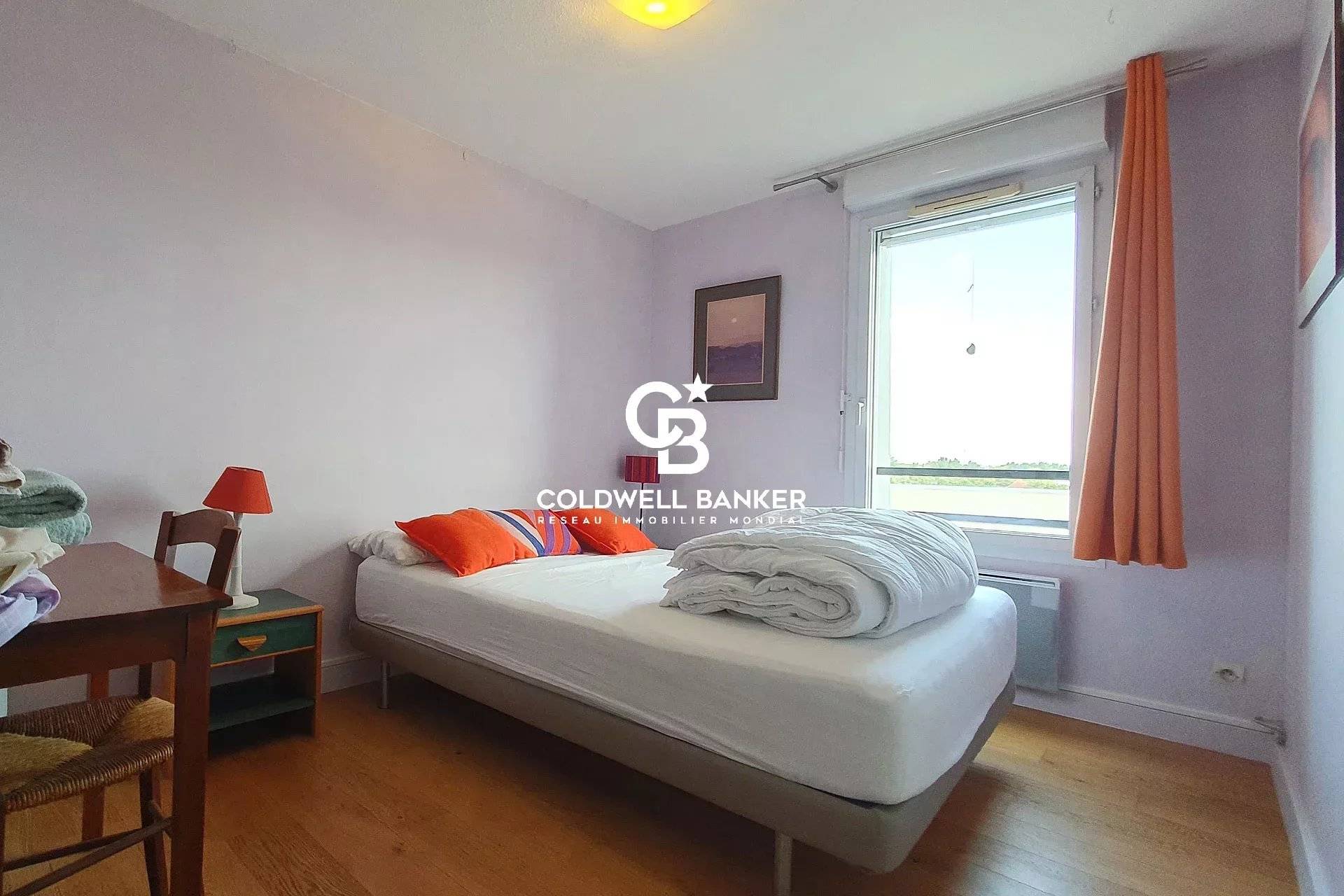 Appartement T4 dans résidence avec piscine à vendre proche quartier des Chartrons Bordeaux