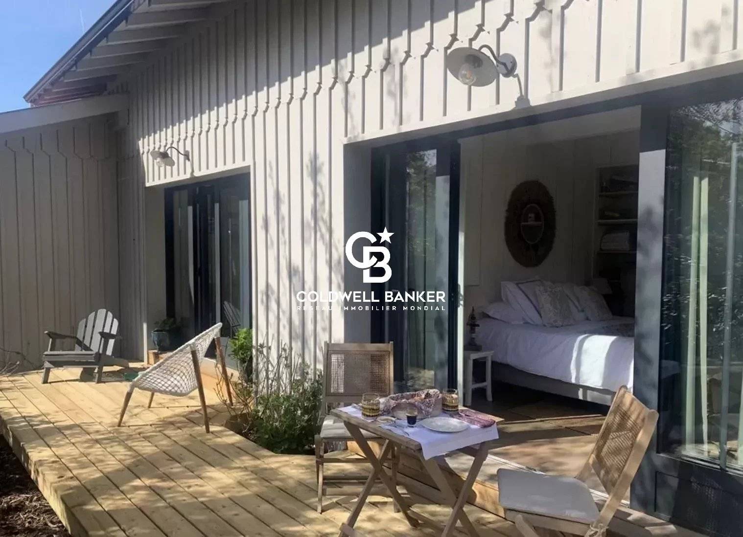 Belle villa bois récente avec piscine et vue bassin à vendre Cap Ferret Claouey