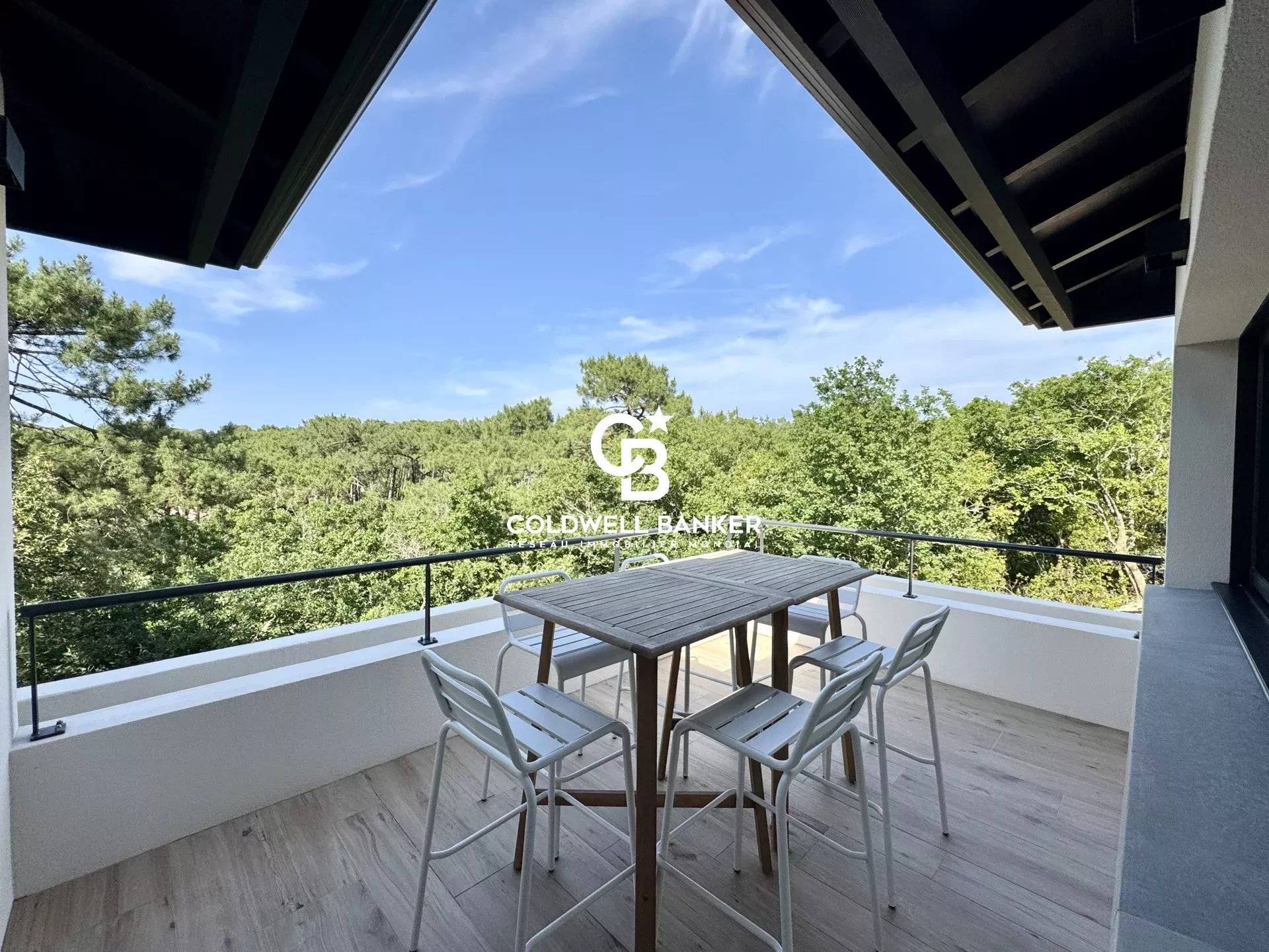 Villa neuve à vendre à Arcachon - prestations haut de gamme et piscine