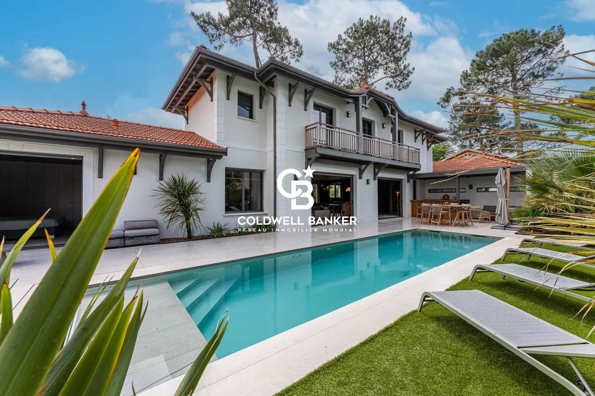 Luxueuse villa neuve aux prestations exceptionnelles à Arcachon