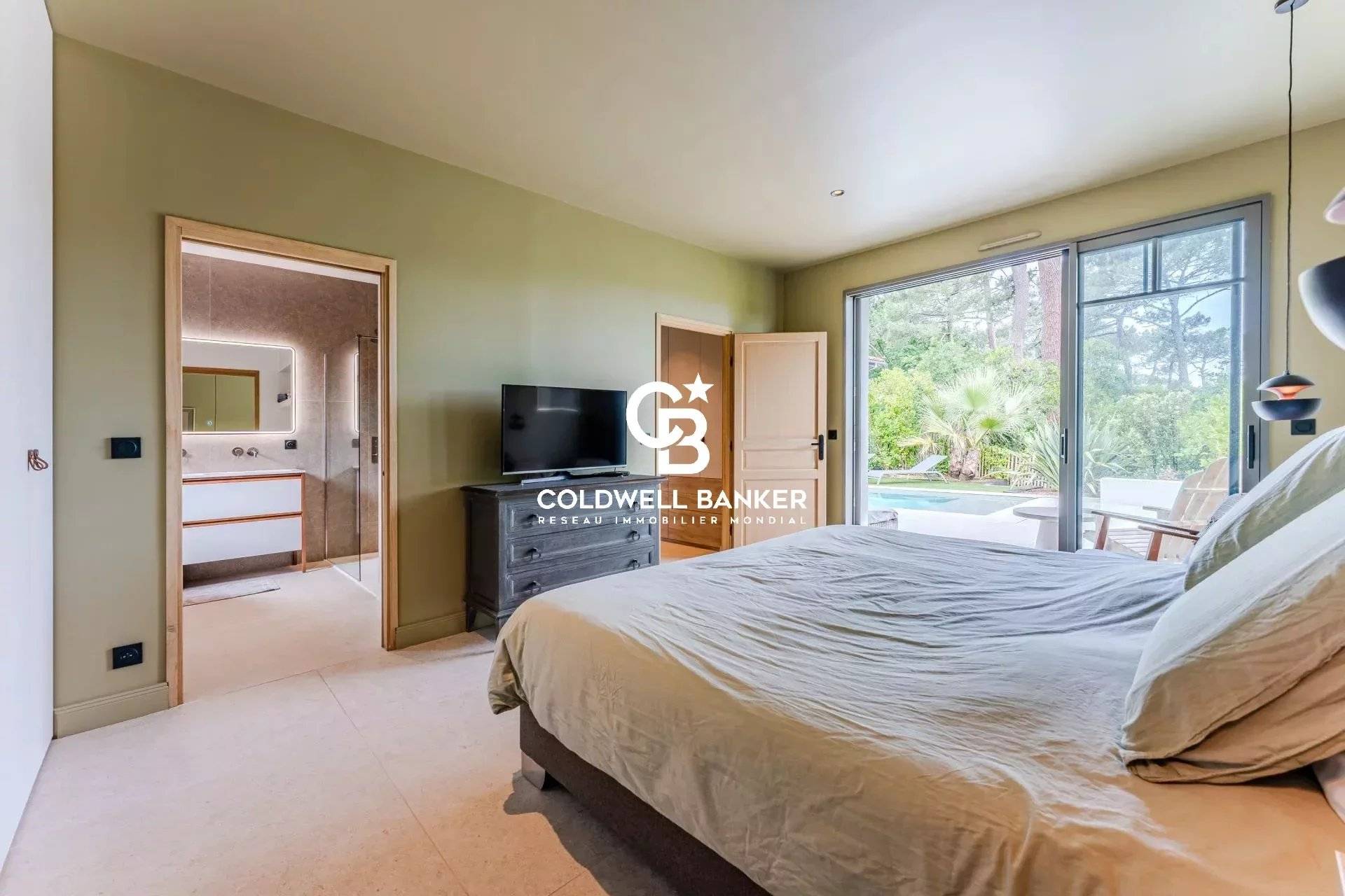 Luxueuse villa neuve aux prestations exceptionnelles à Arcachon