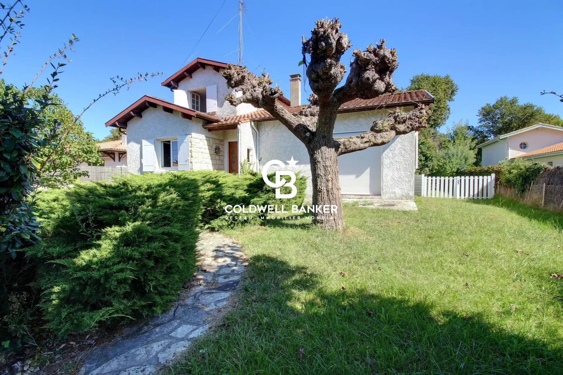 Maison familiale à rénover à vendre La Teste-de-Buch