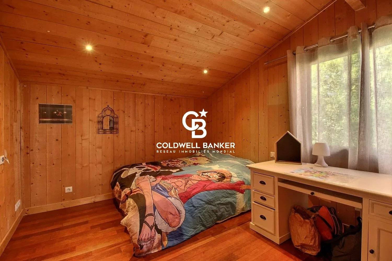 Maison familiale en bois avec piscine à vendre Lège-Cap-Ferret