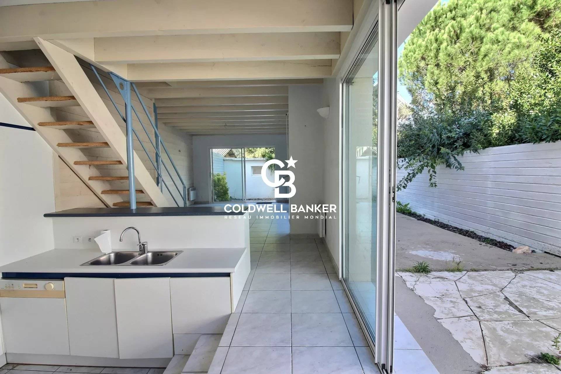 Maison à vendre à Arcachon – à rénover, proche plage Pereire, 3 chambres et annexe