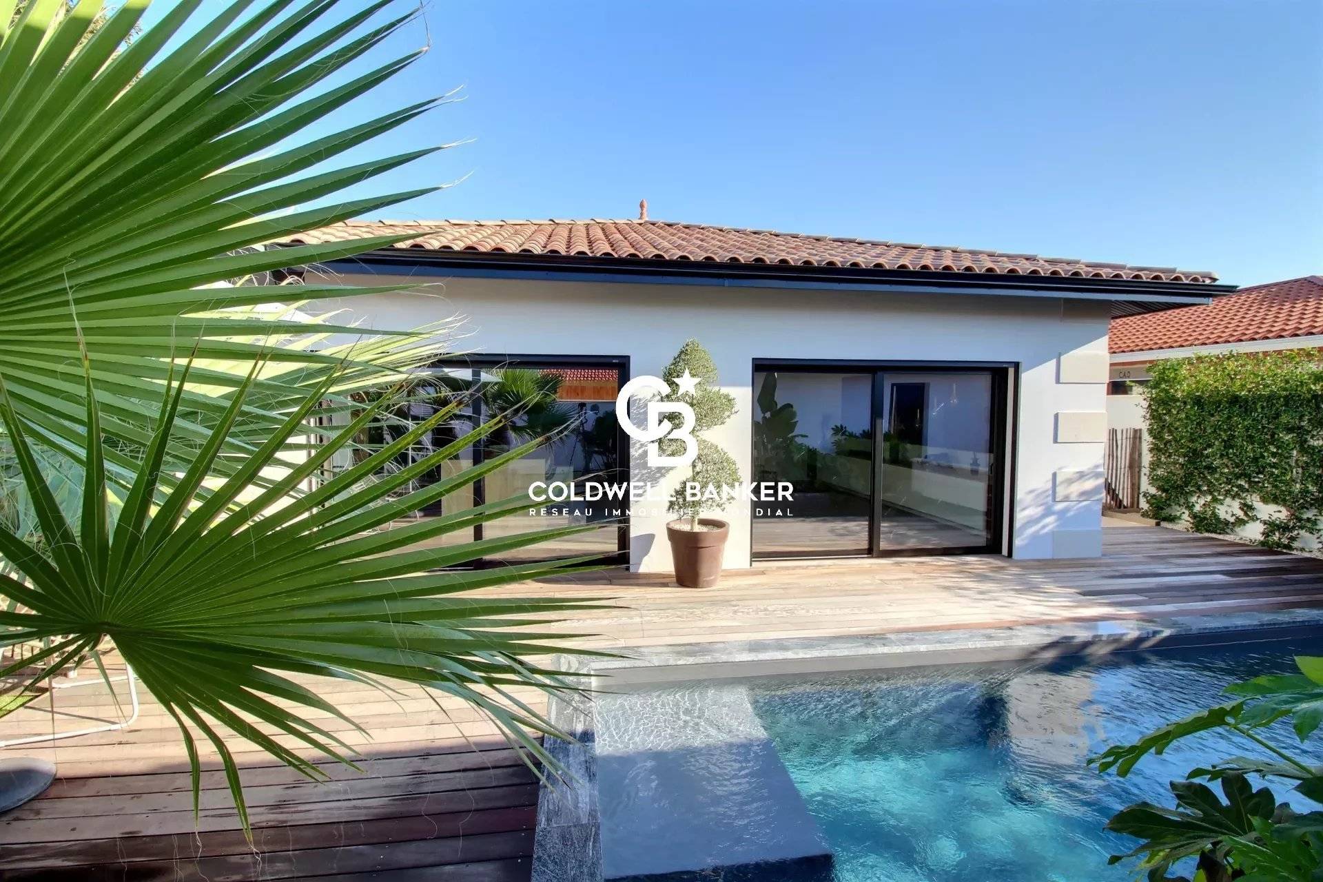 Belle maison neuve avec piscine à vendre Parentis-en-Born 