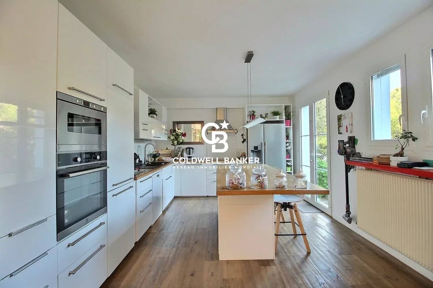 Maison rénovée 4 chambres proche commodités et bassin - Taussat 