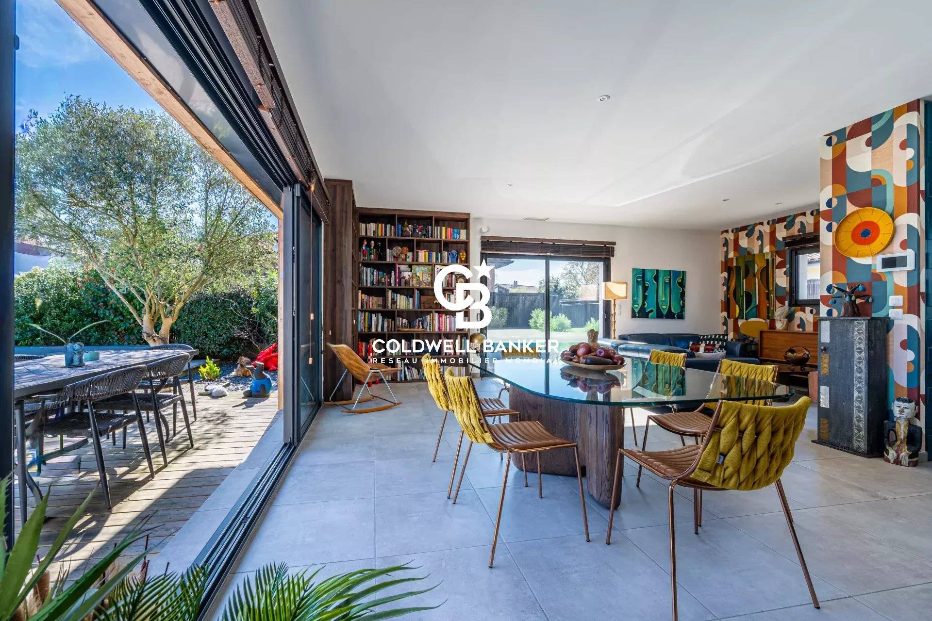 Arcachonaise contemporaine avec piscine à vendre Gujan-Mestras
