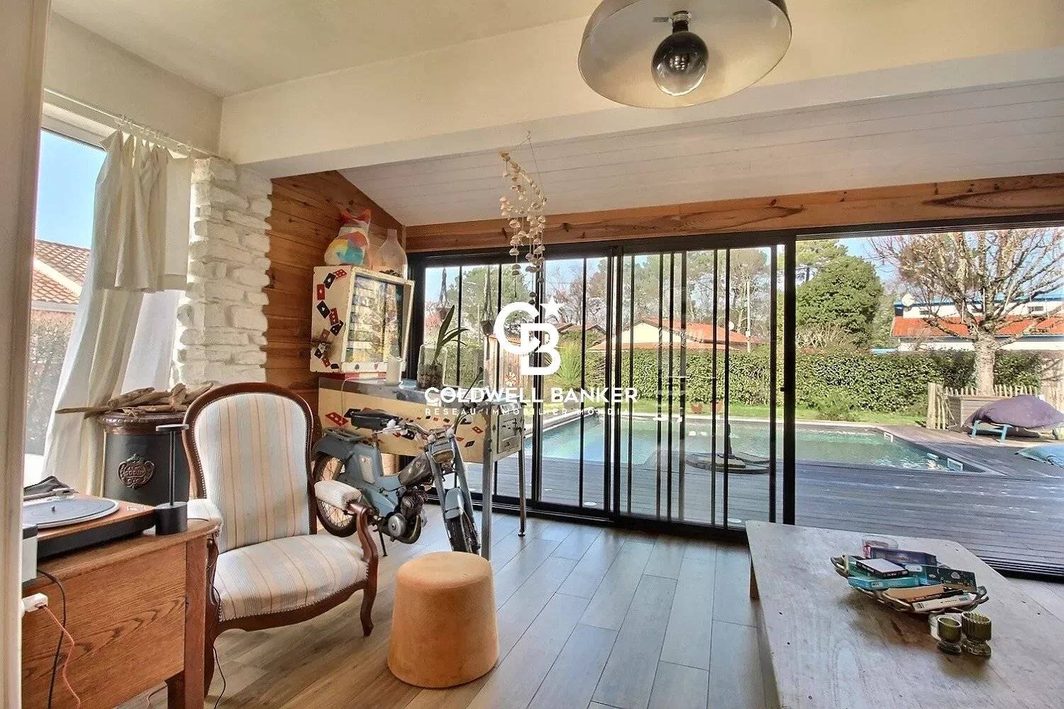 Charmante maison familiale au cœur d'Andernos - Calme et Intimité