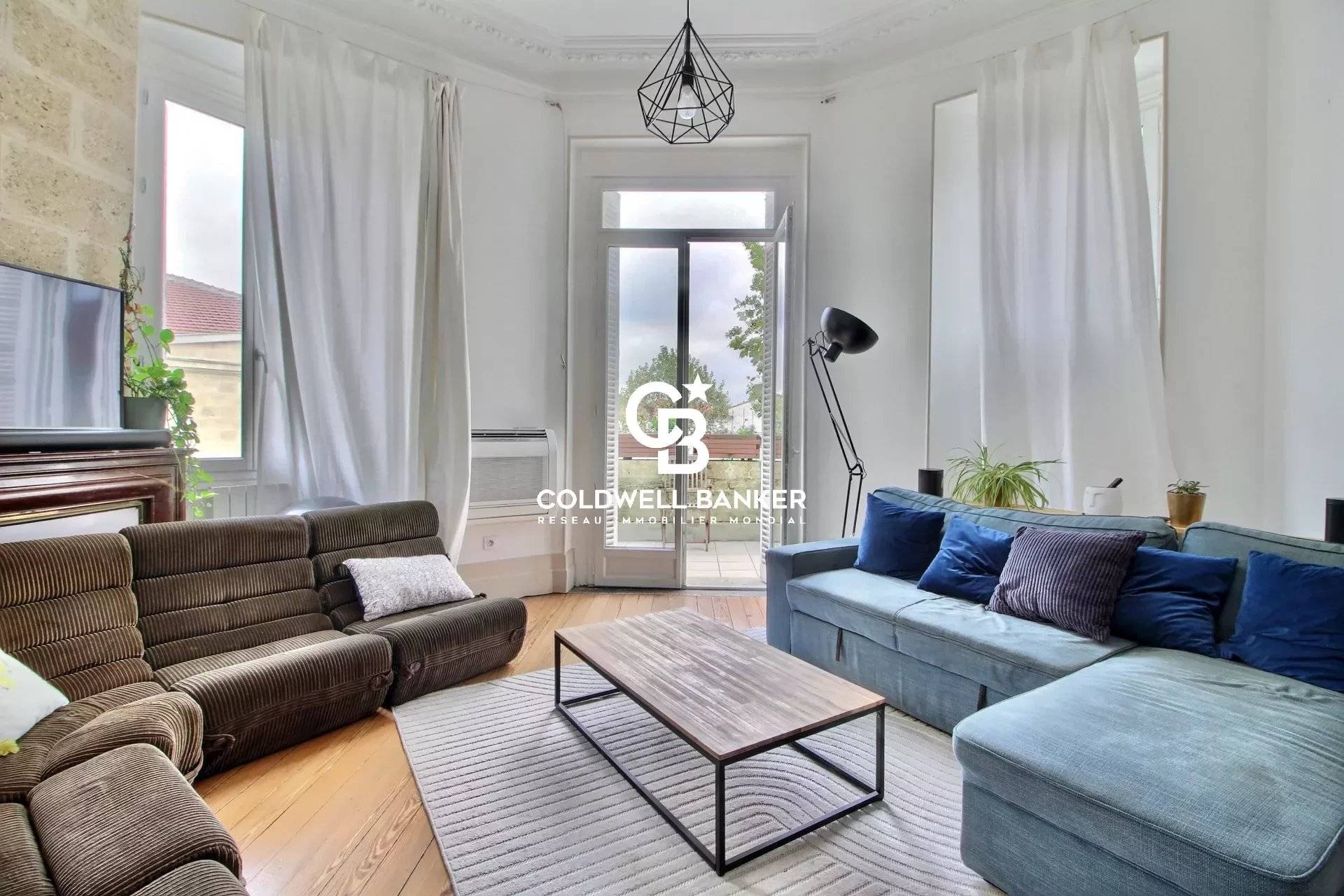 Appartement rénové avec 3 chambres et terrasse Bordeaux Chartrons