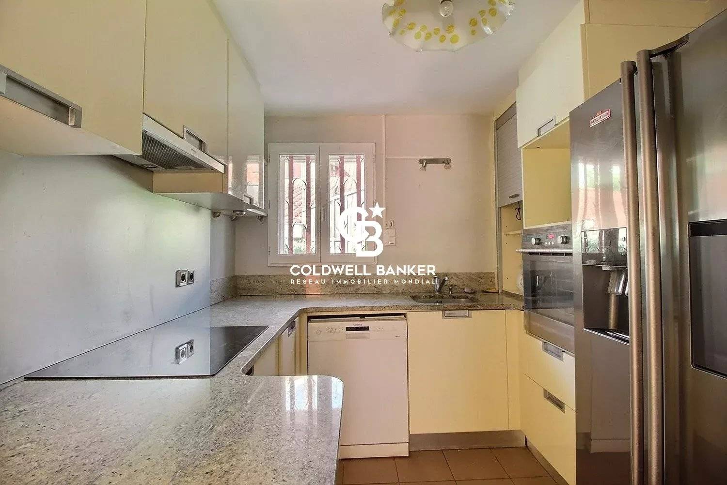 Charmante villa basquaise avec piscine et beau potentiel Taussat - Côté Bassin 