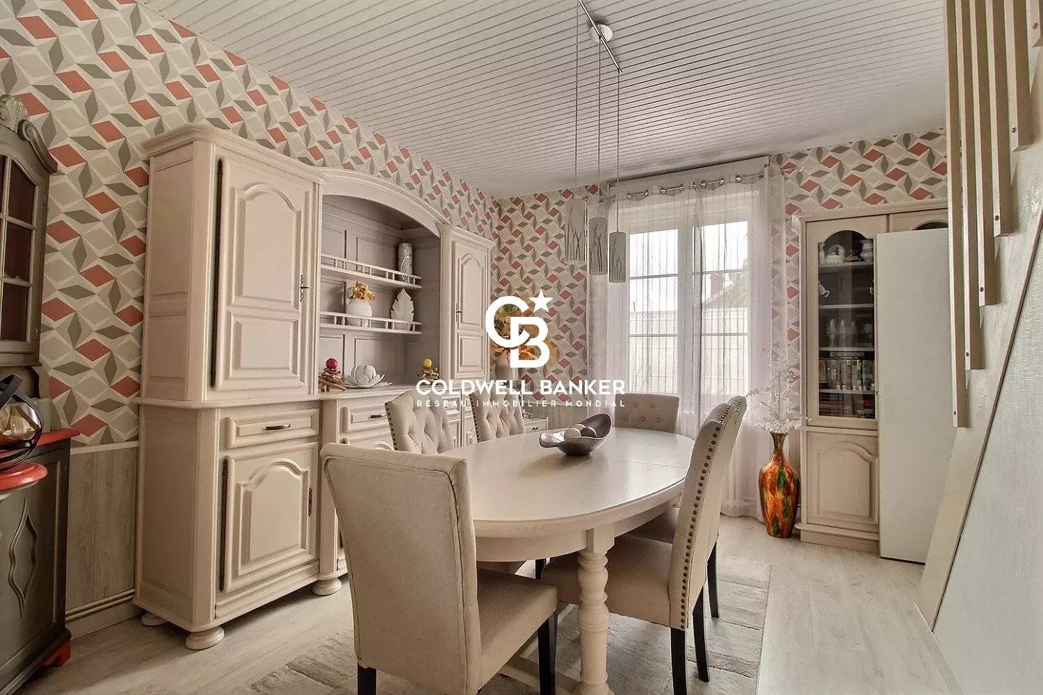 Maison avec dépendance proche plage à vendre Andernos Hyper-Centre