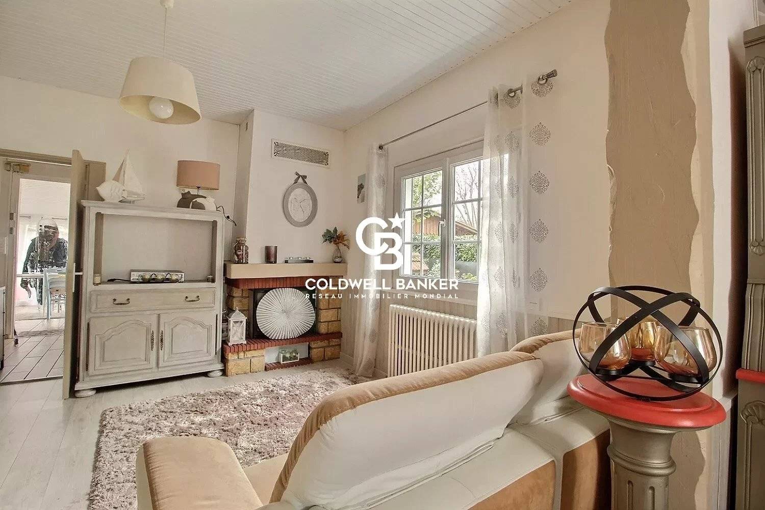 Maison avec dépendance proche plage à vendre Andernos Hyper-Centre