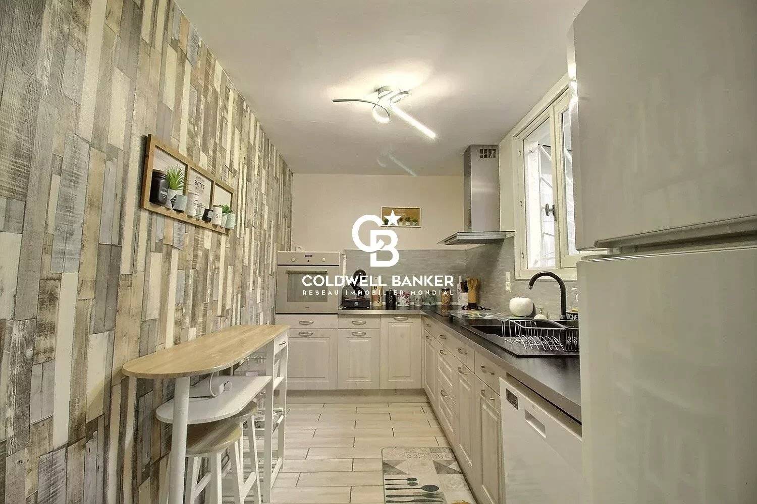 Maison avec dépendance proche plage à vendre Andernos Hyper-Centre