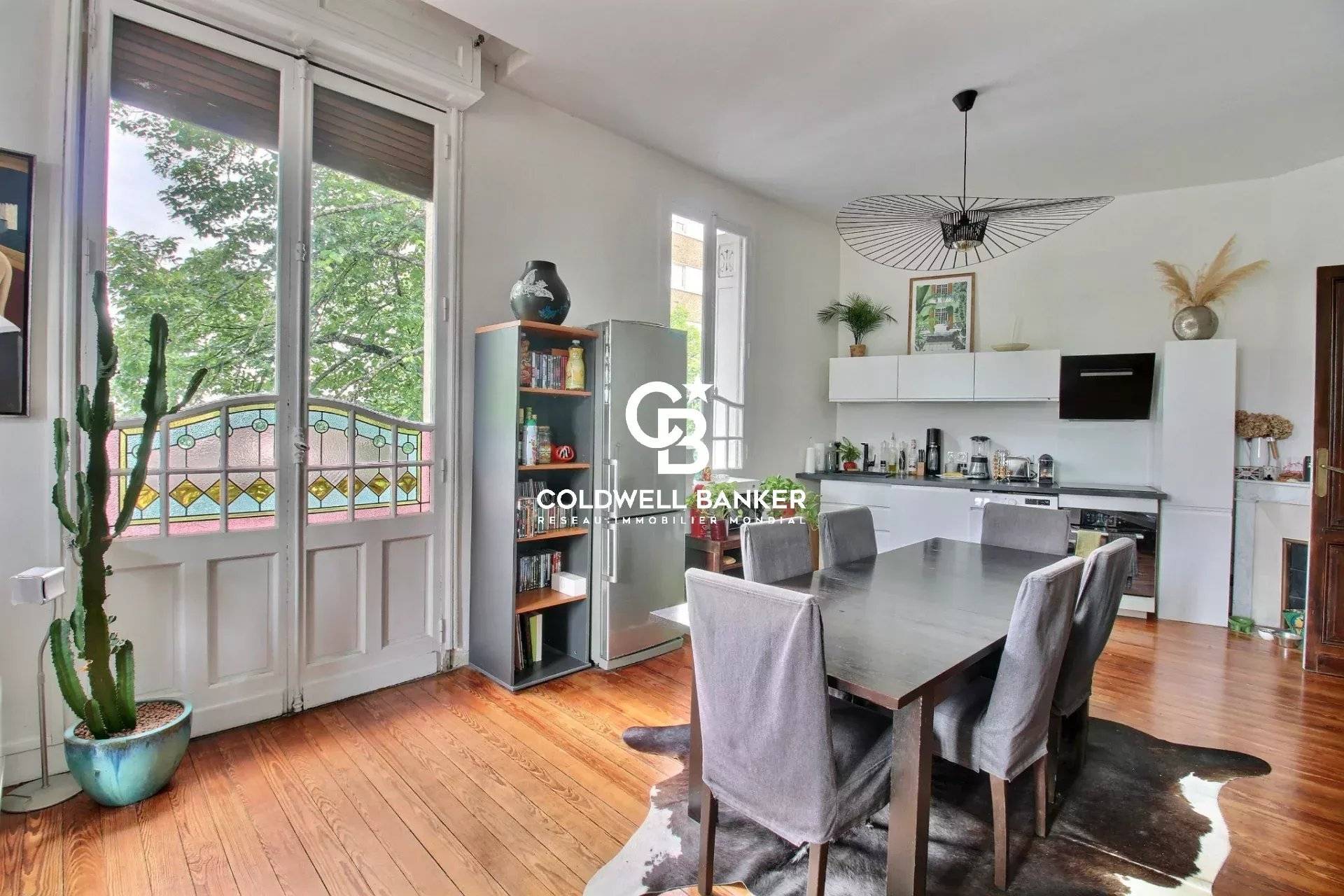 Maison à vendre à Bordeaux Nansouty : grand jardin, garage, usage multiple