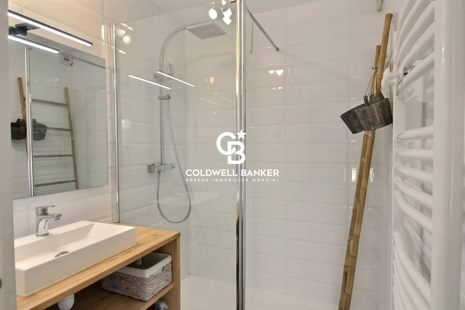 Appartement lumineux T3 avec balcon Arcachon Ville de Printemps