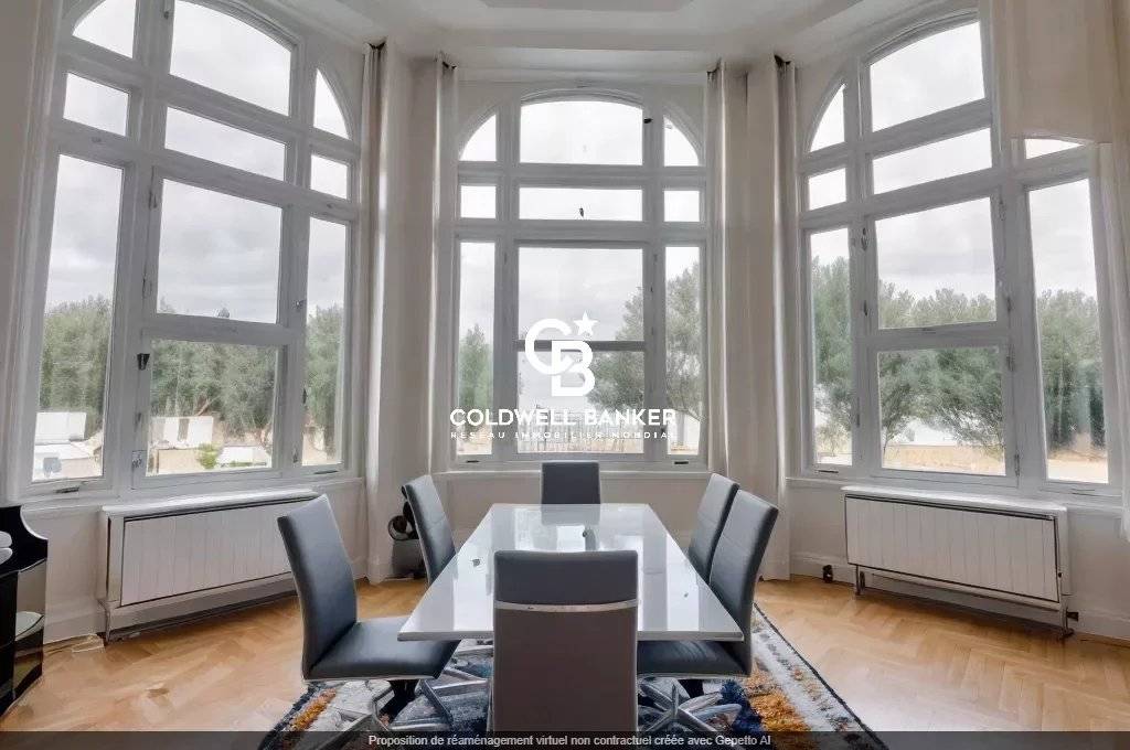 Appartement à vendre à Arcachon – T3 de prestige en première ligne avec vue bassin