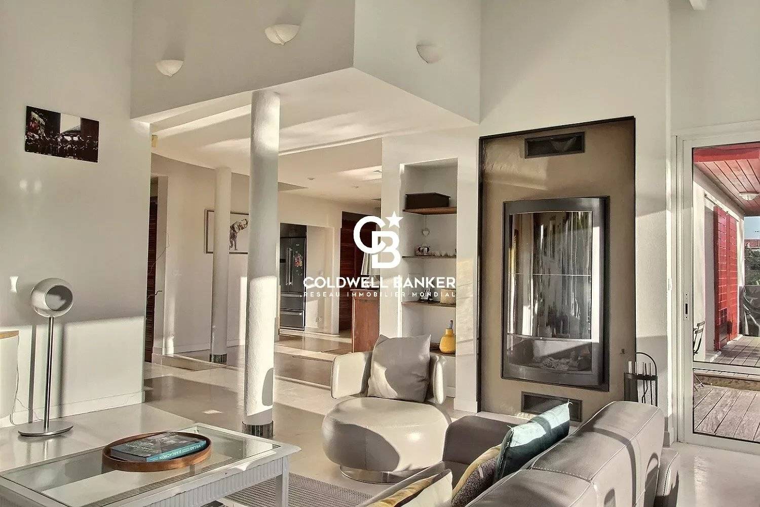 Maison d'architecte avec piscine et grand terrain - Andernos Broustic