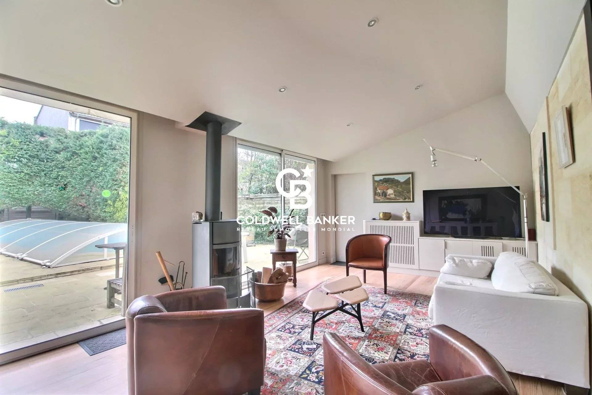 Double échoppe avec jardin, piscine, garage et dépendance Bordeaux