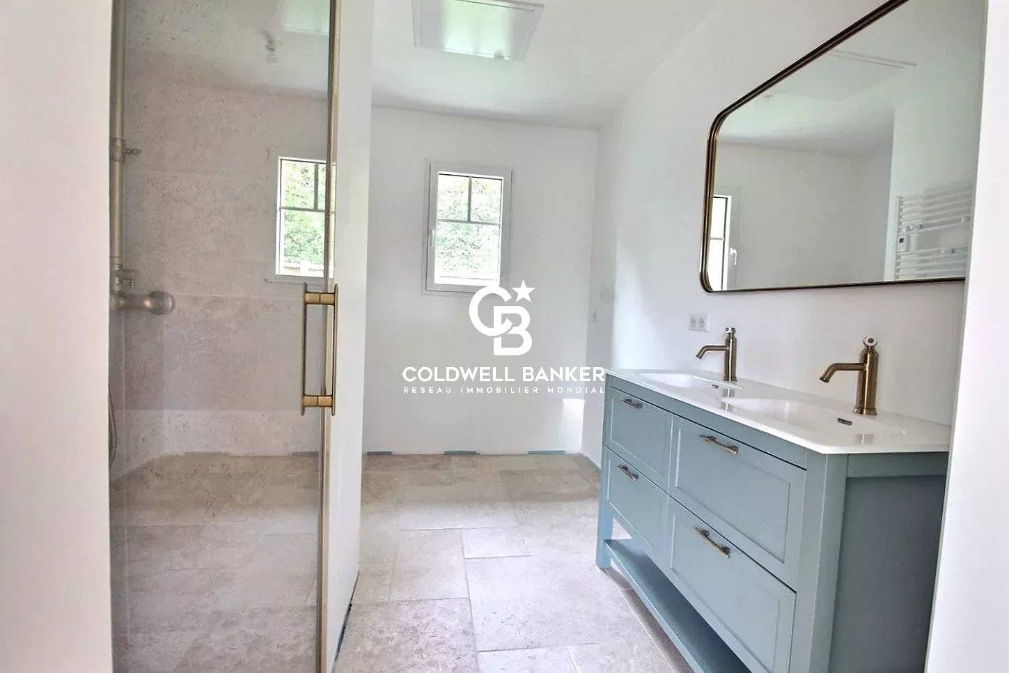 Maison à vendre La Teste-de-Buch – neuve, avec 4 chambres et jardin paysagé