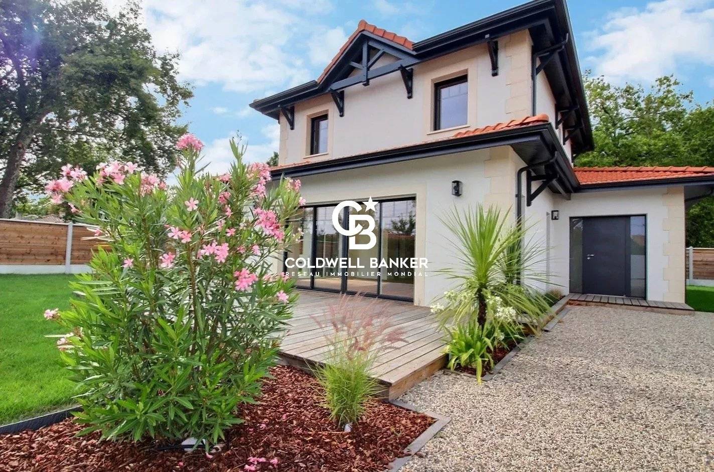 Maison à vendre La Teste-de-Buch – neuve, avec 4 chambres et jardin paysagé