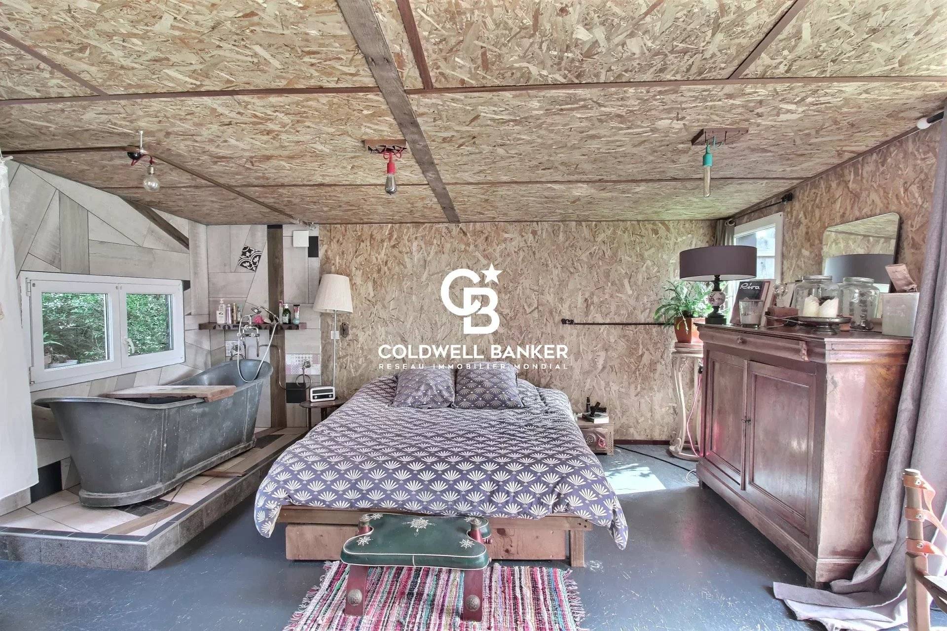 Maison traditionnelle avec dépendance, proche centre-ville et gare La Teste de Buch 