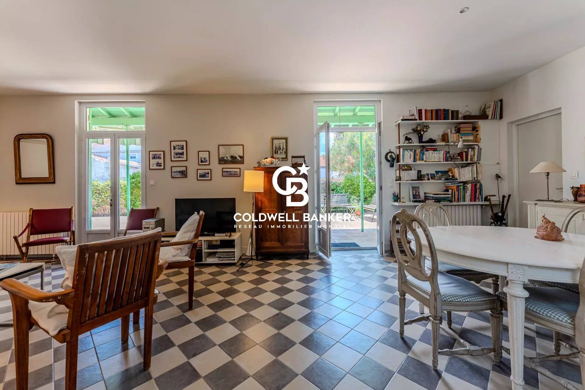 Charmante Arcachonnaise rénovée avec jardin - Arcachon Quartier de L'Aiguillon