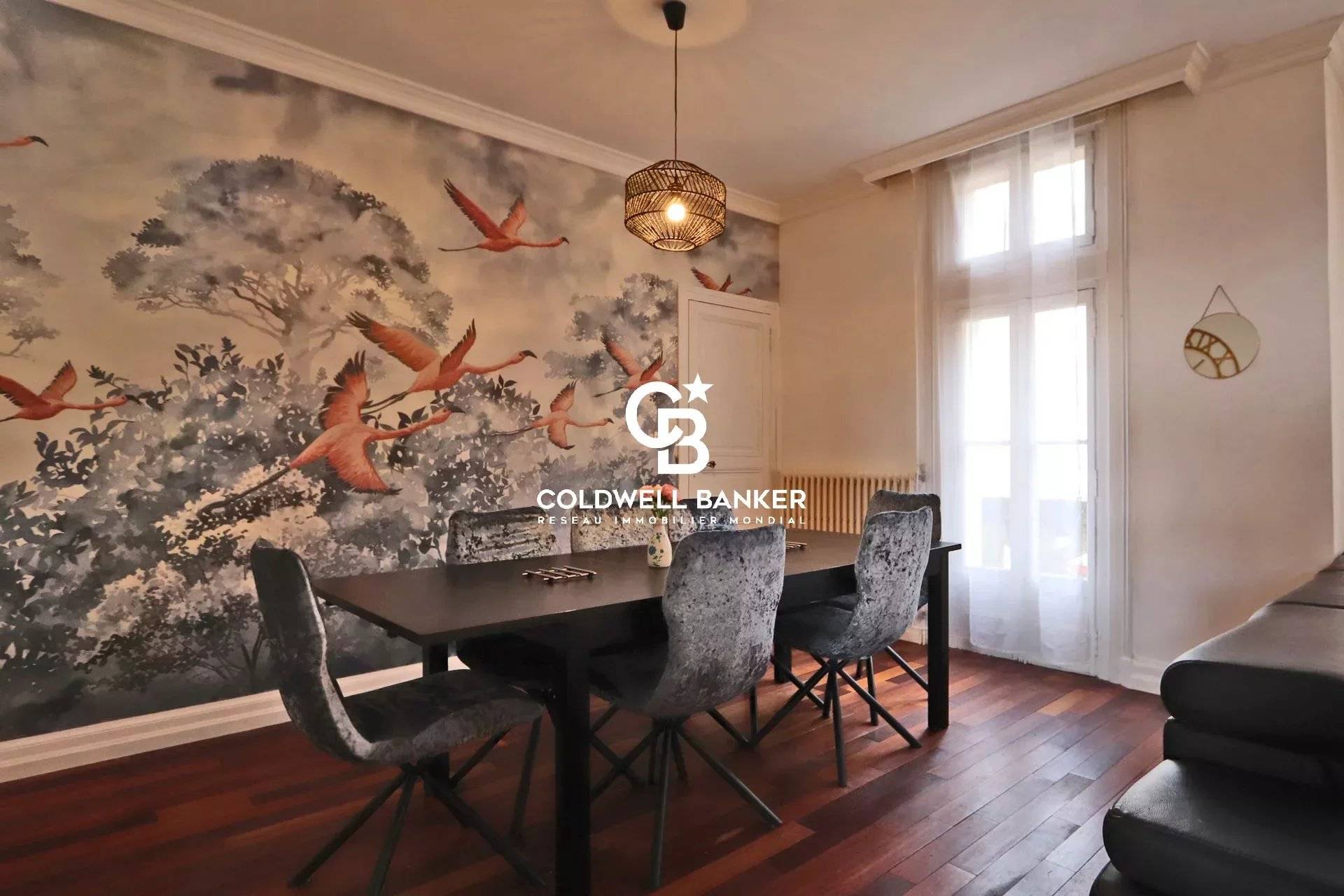 Maison à vendre à Bergerac hypercentre - avec jardin, piscine et potentiel locatif