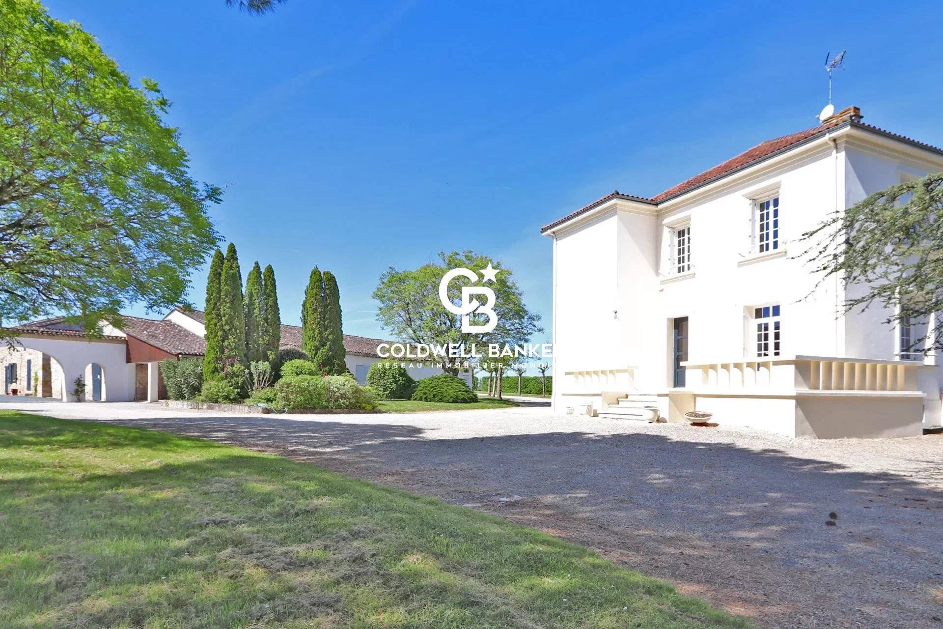 Propriété viticole bio à vendre près de Bordeaux - Vignoble AOC Monbazillac et Bergerac