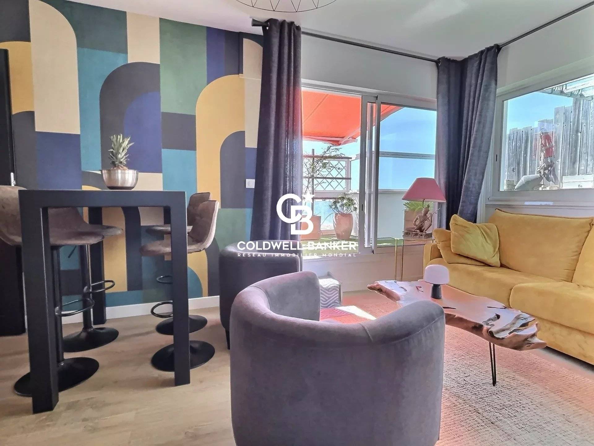 Appartement avec grande terrasse au coeur d'Arcachon