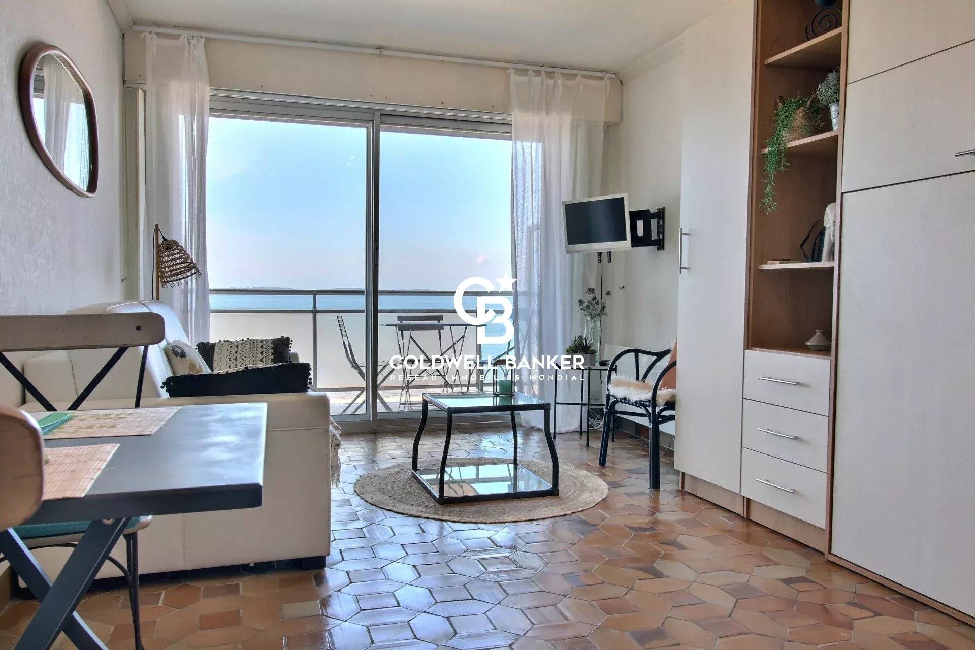 Appartement à vendre Arcachon – vue bassin en première ligne, terrasse et parking quartier Pereire