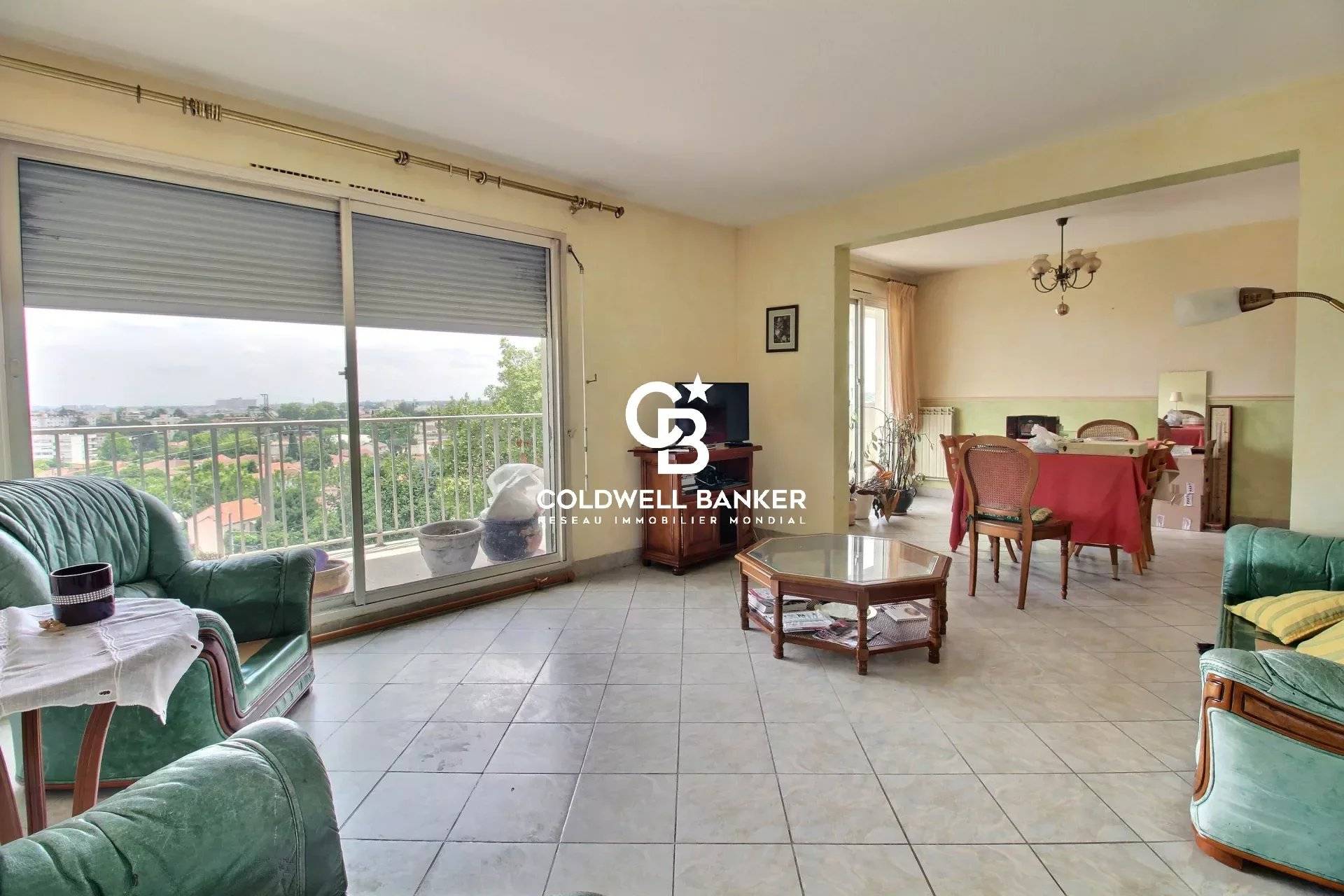 Appartement T3/T4 avec balcons et parking - Bordeaux Caudéran Centre Stéhélin