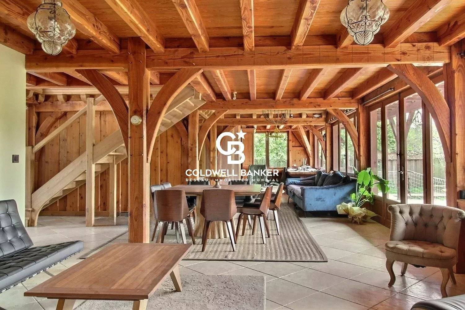 Maison à vendre à Andernos-les-Bains – villa en bois atypique avec vue forêt et varangue de 140 m²