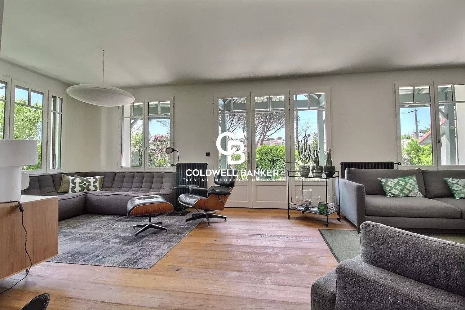 Luxueuse villa avec piscine proche plages Andernos-les-Bains 