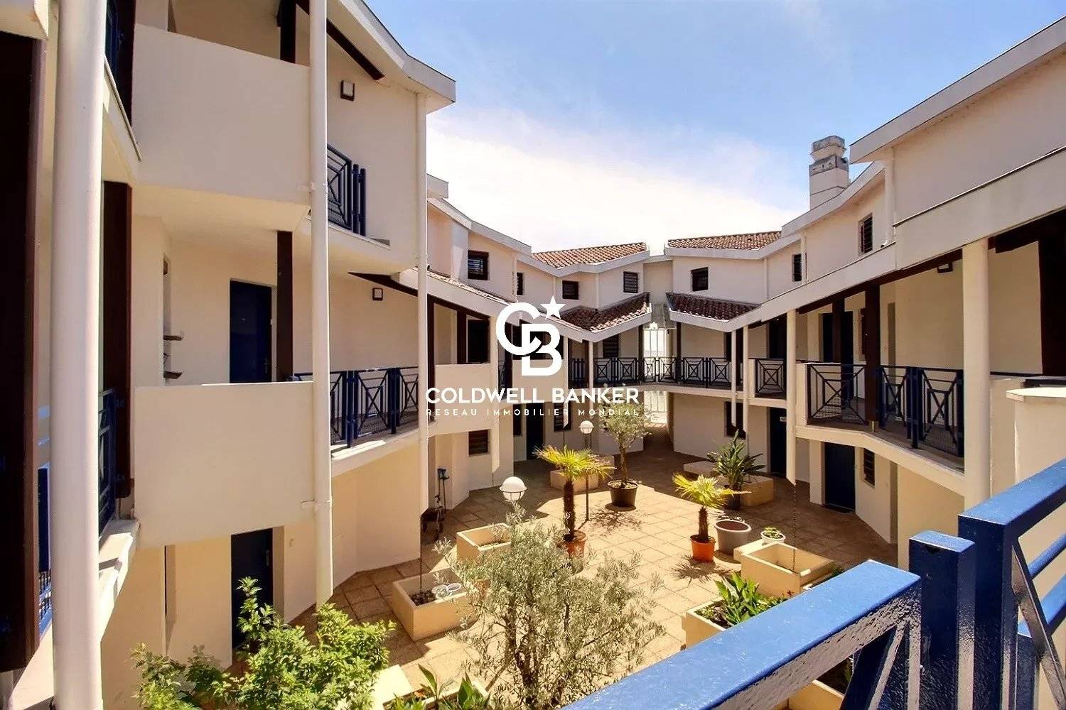 Appartement T2 avec vue bassin, terrasse et parking Andernos-les-Bains